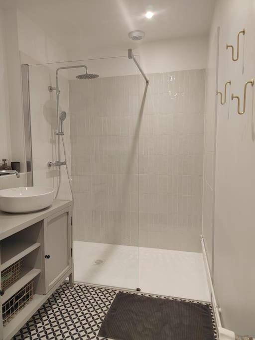 Magnifique Appartement Le Nid Des Thermes Bagnères-de-Bigorre Exteriér fotografie